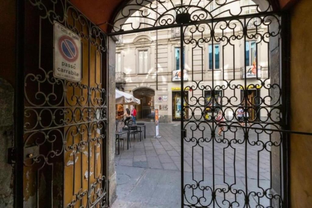 L'Angolo Di Chiara Nel Cuore Di Torino Εξωτερικό φωτογραφία